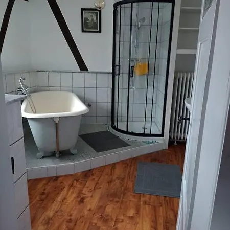 Apartament Historisches Fachwerkhaus Im Herzen Von *