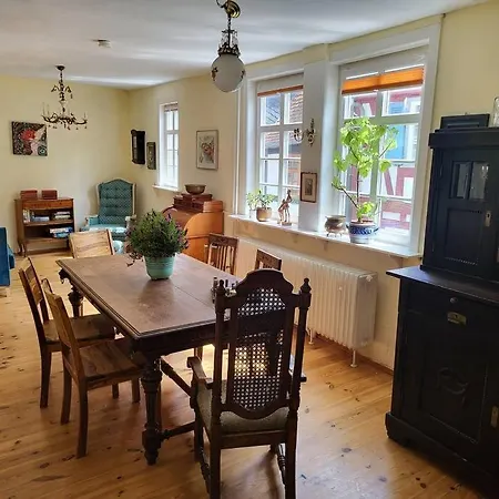 Apartament Historisches Fachwerkhaus Im Herzen Von *